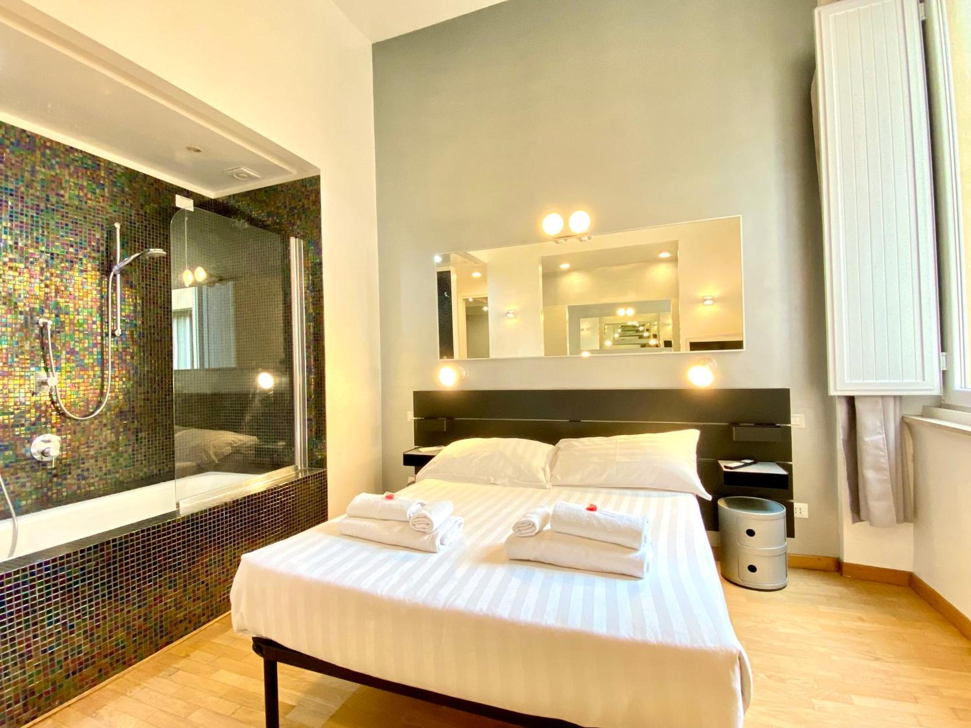 Kiss Me Luxury Bed and breakfast Roma