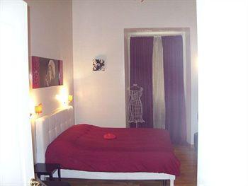 Bed and breakfast Kiss Me Luxury 2*